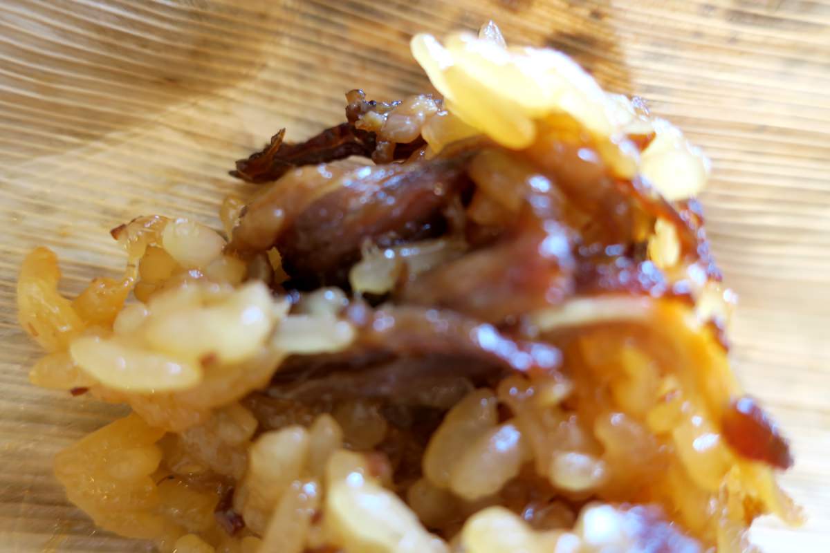 米久のすきやき粽子を食べる